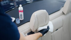 Leather Care Set - GYEON - Q²M - Leather Cleaner + Leather Coat + Leather Brush + MF Applicator + Microfiber Cloth