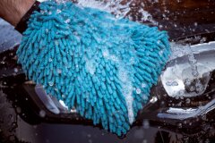 Nuke Guys - Chenille Waschhandschuh