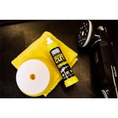 Garage Freaks - Politurset Medium Cut Hologrammentferner 250ml + Medium Cut Foam Pad 150mm + Mikrofasertuch 550GSM