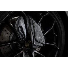 Gyeon Q²M WetCoat 500 ml + Mikrofasertrockentuch 40x40cm + 50x80cm, 1000 GSM, dunkel grau