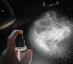 Nuke Guys Car Scent - Duft Spray - 0,5 L Flores Scent mit Sprühkopf